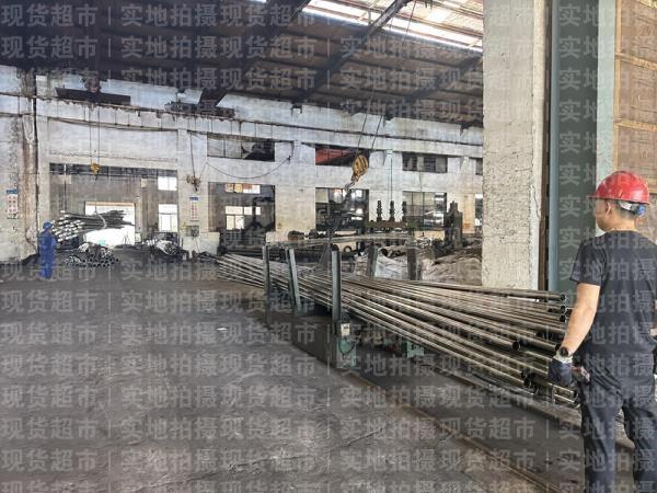 江苏巨登不锈钢管业有限公司,装货